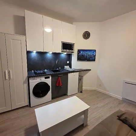 Kremlin's Peaceful Haven Apartamento